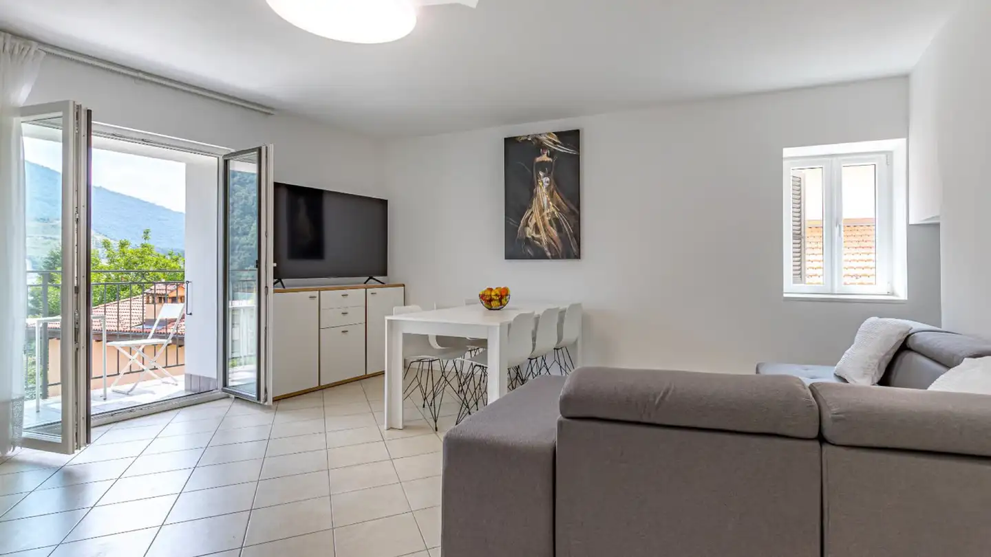 Appartement à louer - Cará, 6806 Sigirino