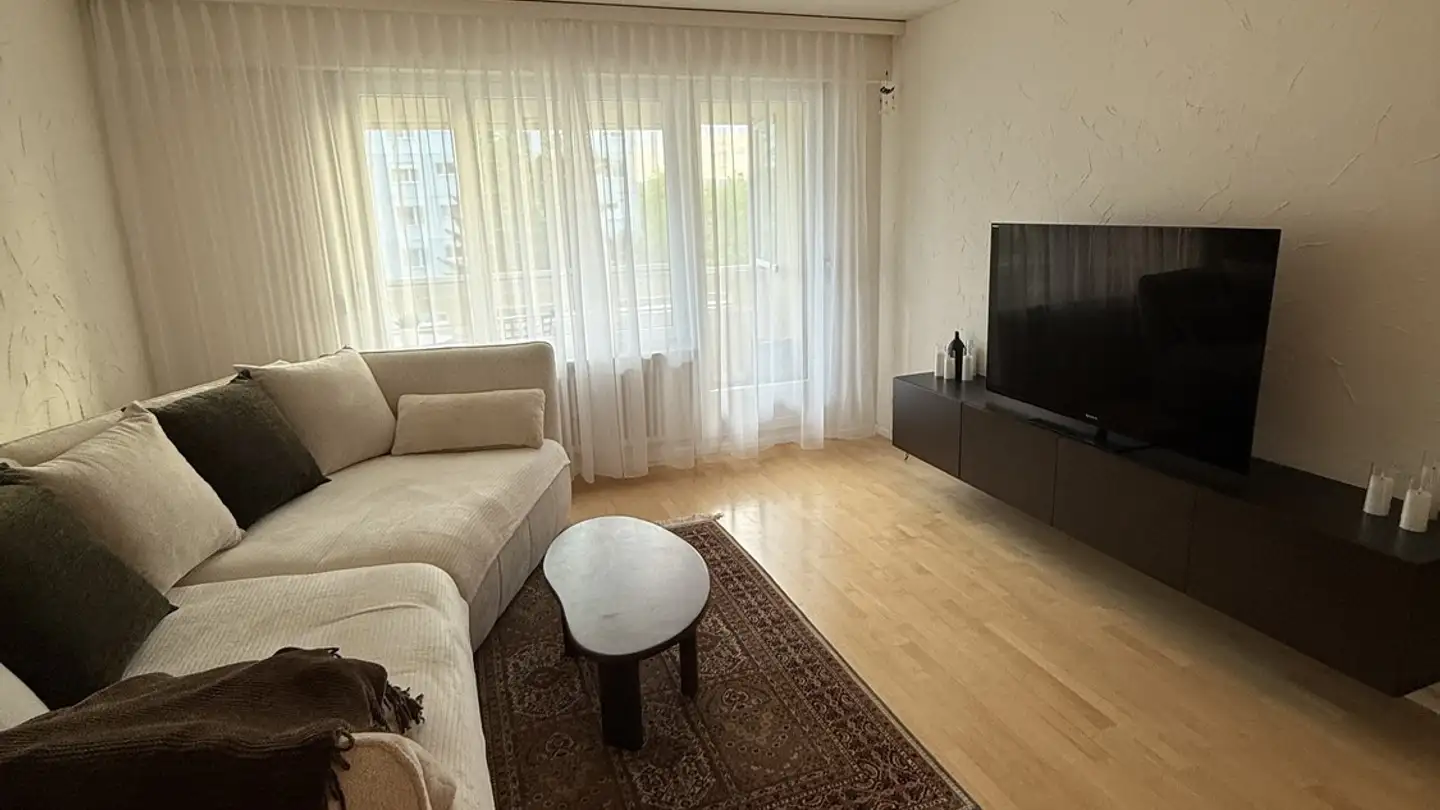 Chambre à louer - 8604 Volketswil