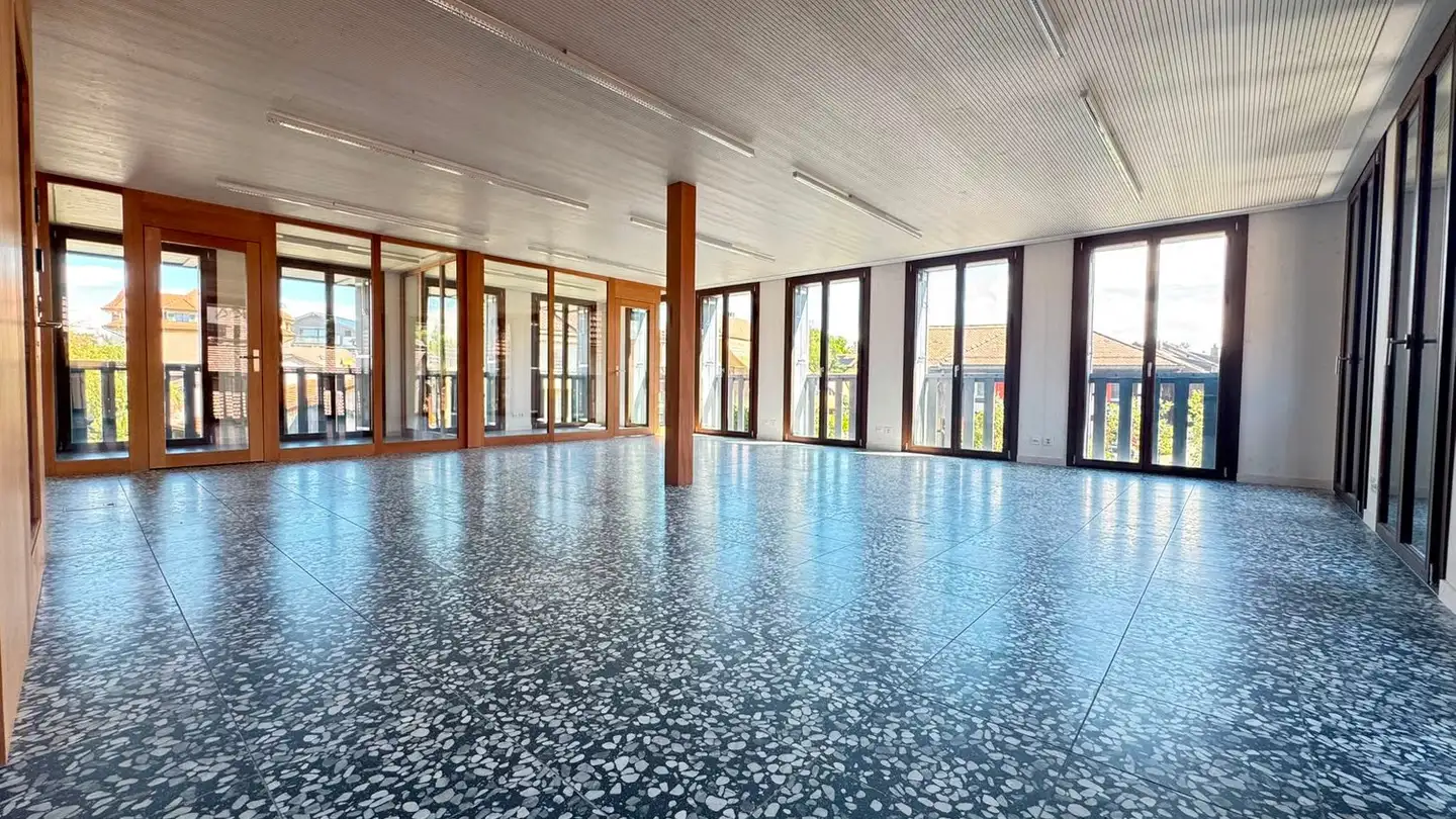 Office space for rent - Dorfplatz 7, 3150 Schwarzenburg - Photo 2