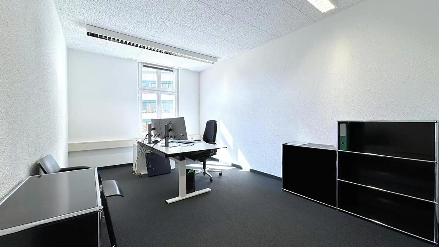 Bureau à louer - Rorschacher Strasse 67, 9000 St. Gallen - Photo 2
