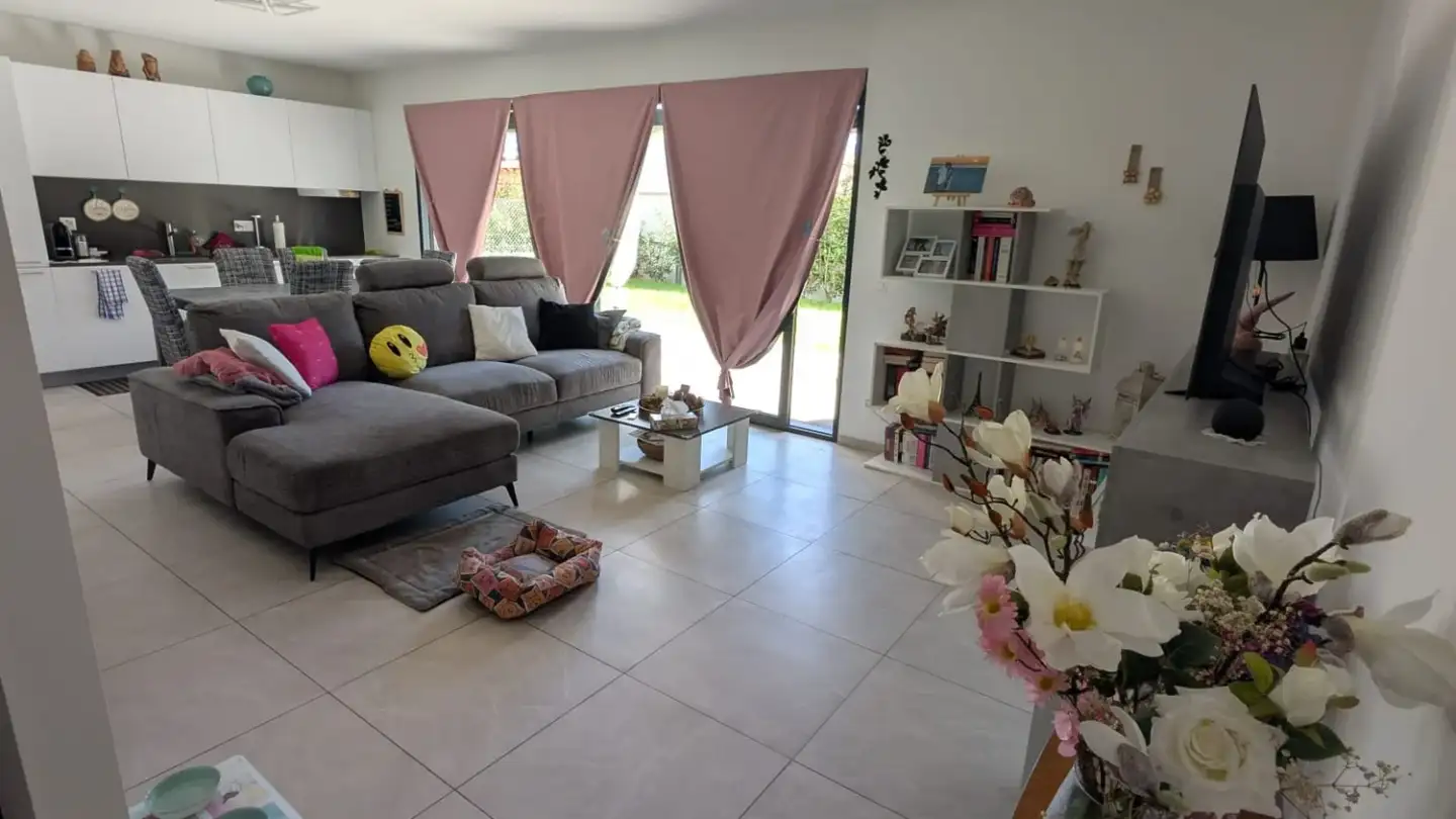 Appartement à louer - 6855 Stabio