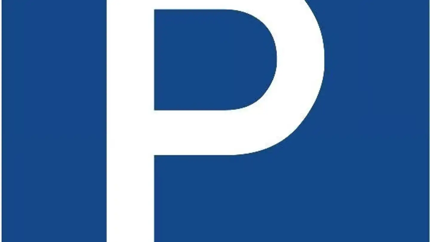 Place de parking extérieure à louer - Friedtalweg 10, 9500 Wil SG