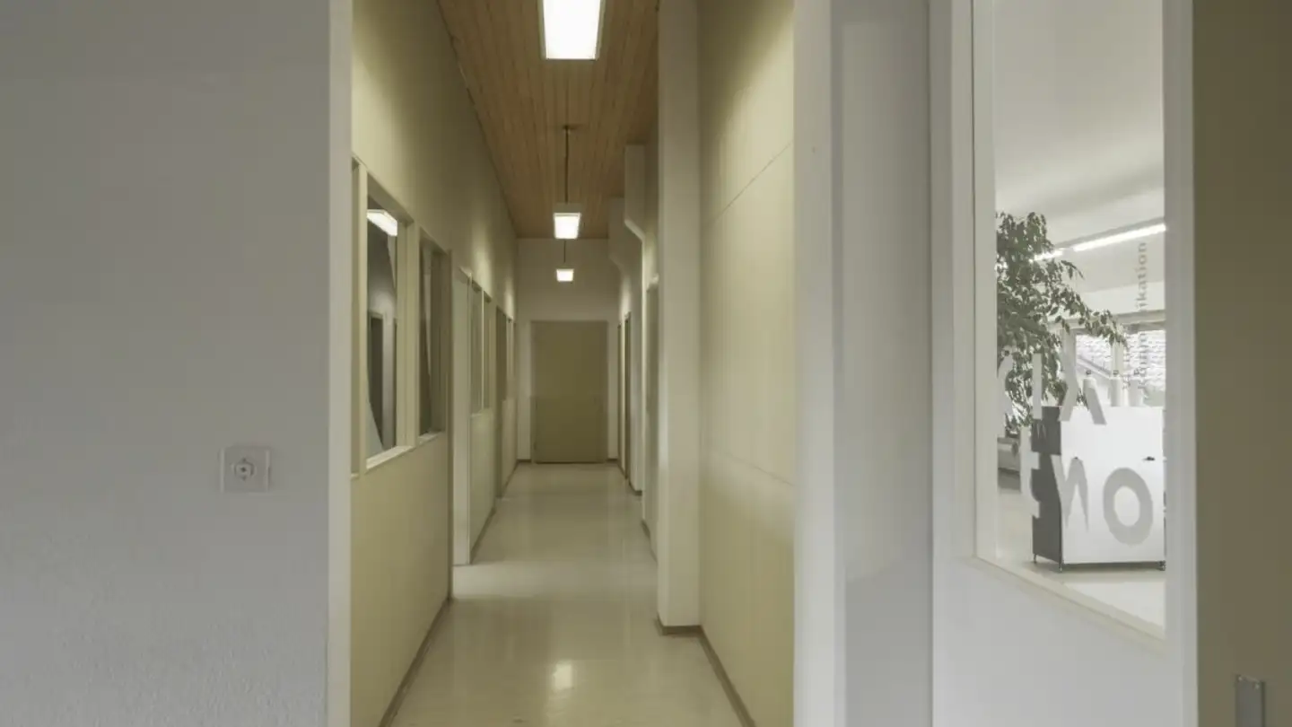 Gewerbe mieten - Aarwangenstrasse 57, 4900 Langenthal - Foto 3