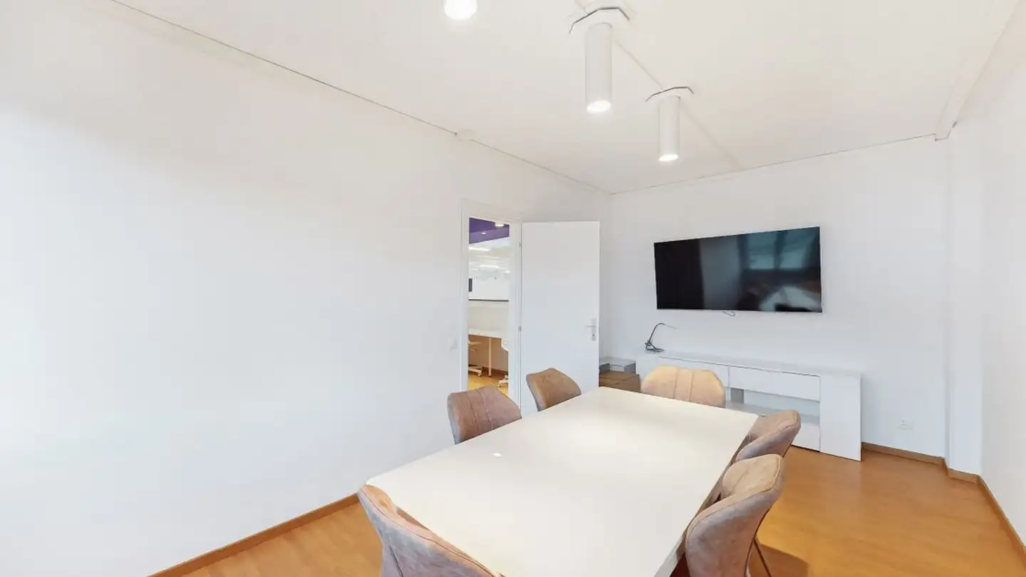 Office space for rent - Via Luserte, 6572 Quartino - Photo 3