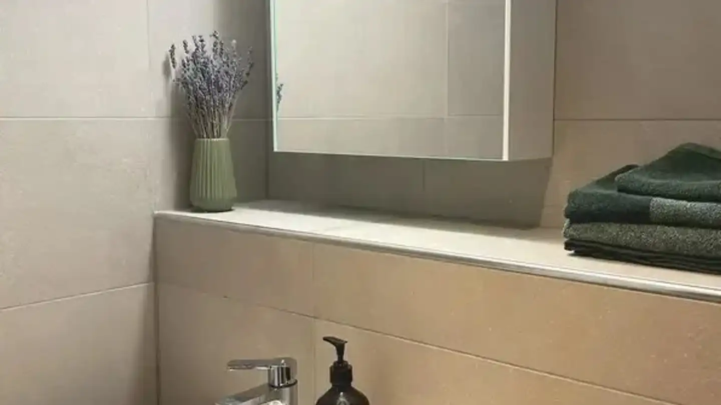 Commercial for rent - 6005 Luzern - Photo 2