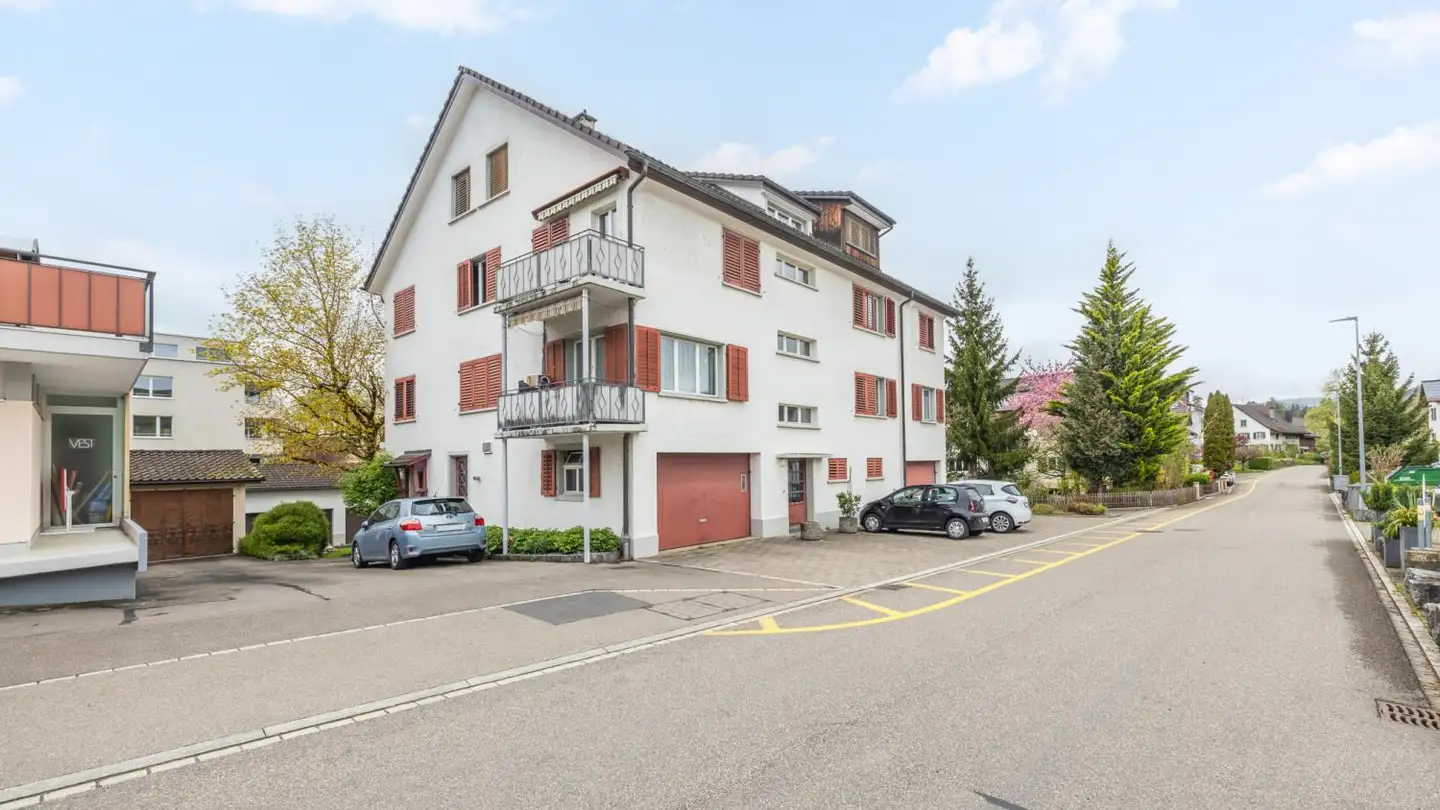Residential building for sale - Moosstrasse 42, 8630 Rüti ZH