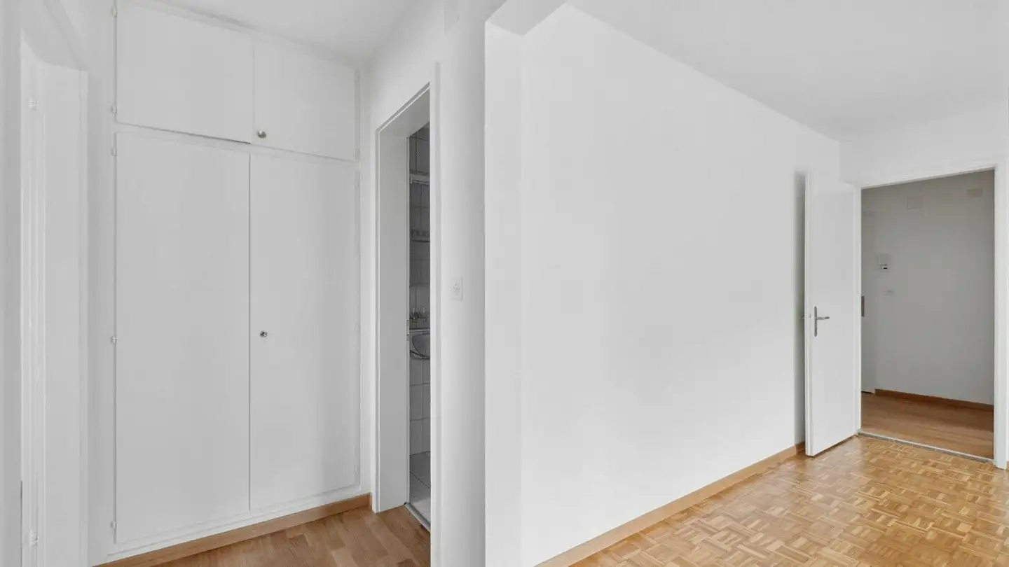 Apartment for rent - Adlerstrasse 1, 8854 Siebnen - Photo 2