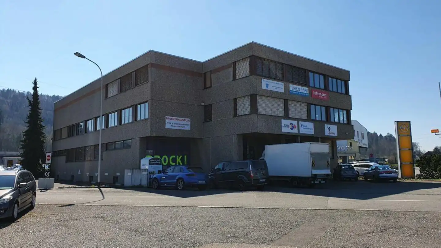Commerciale in vendita - Gewerbestrasse 5, 5034 Suhr