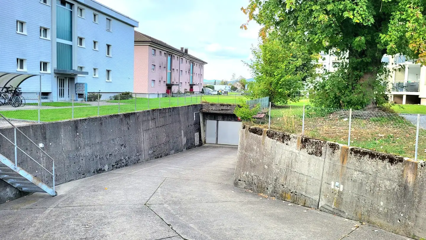 Tiefgaragenstellplatz mieten - Säliblickstrasse 23, 4665 Oftringen