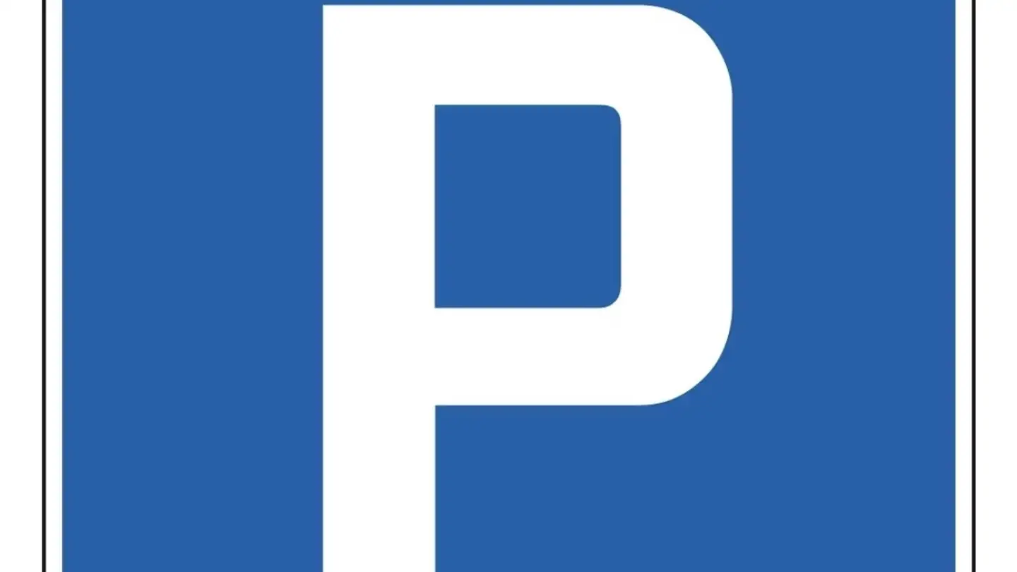 Parcheggio esterno in affitto - Avenue de la Perrausaz 15, 1814 La Tour-de-Peilz