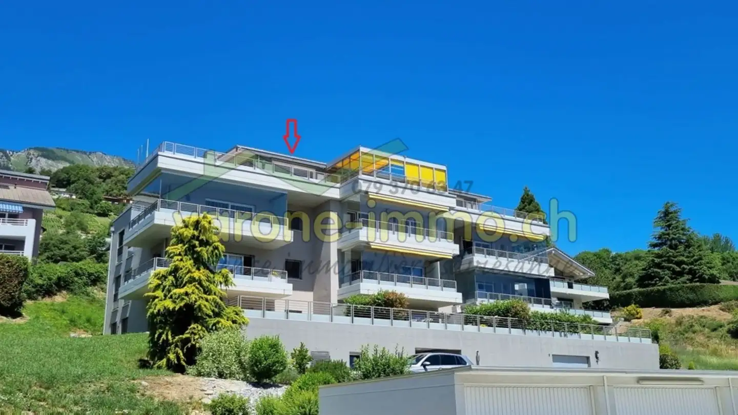 Attique à louer - Rue Du Stade 51, 1965 Savièse