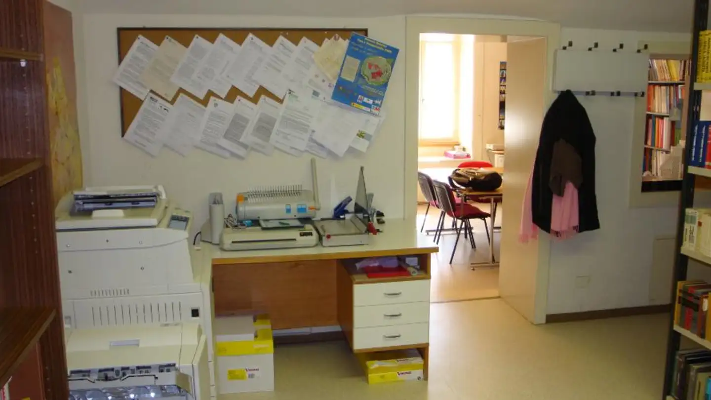 Commercial for rent - Rue De La Serre 3, 2000 Neuchâtel - Photo 4