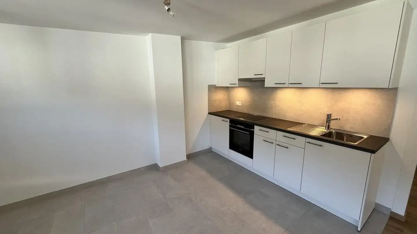 Appartement à louer - Avenue De La Gare 10, 1920 Martigny - Photo 4