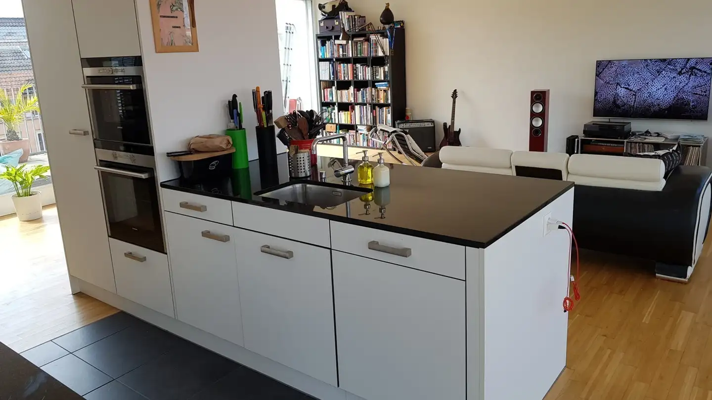 Wohnung mieten - Staffelstrasse 3, 8045 Zürich
