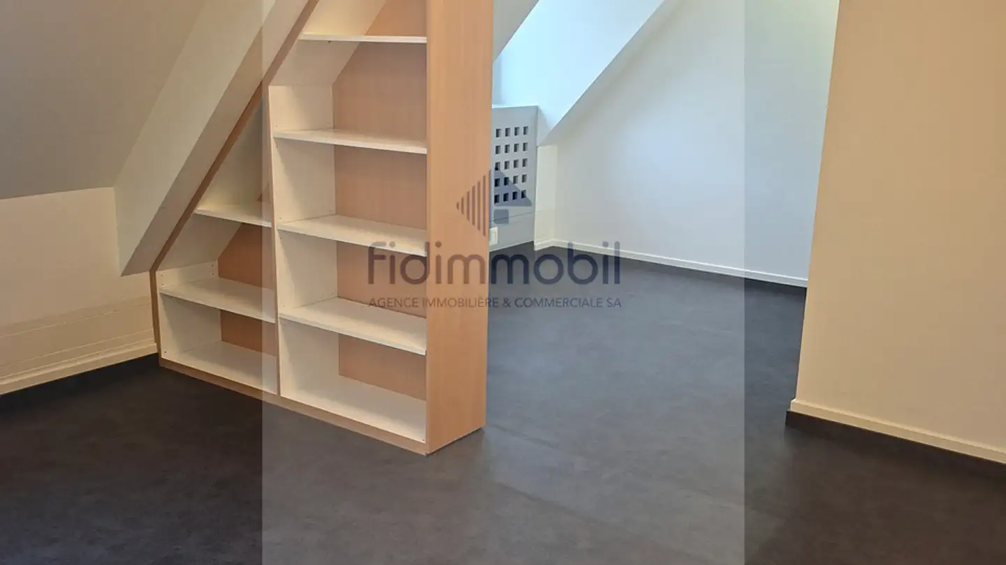 Spazio ufficio in affitto - Avenue Léopold-Robert, 2300 La Chaux-de-Fonds - Foto 3