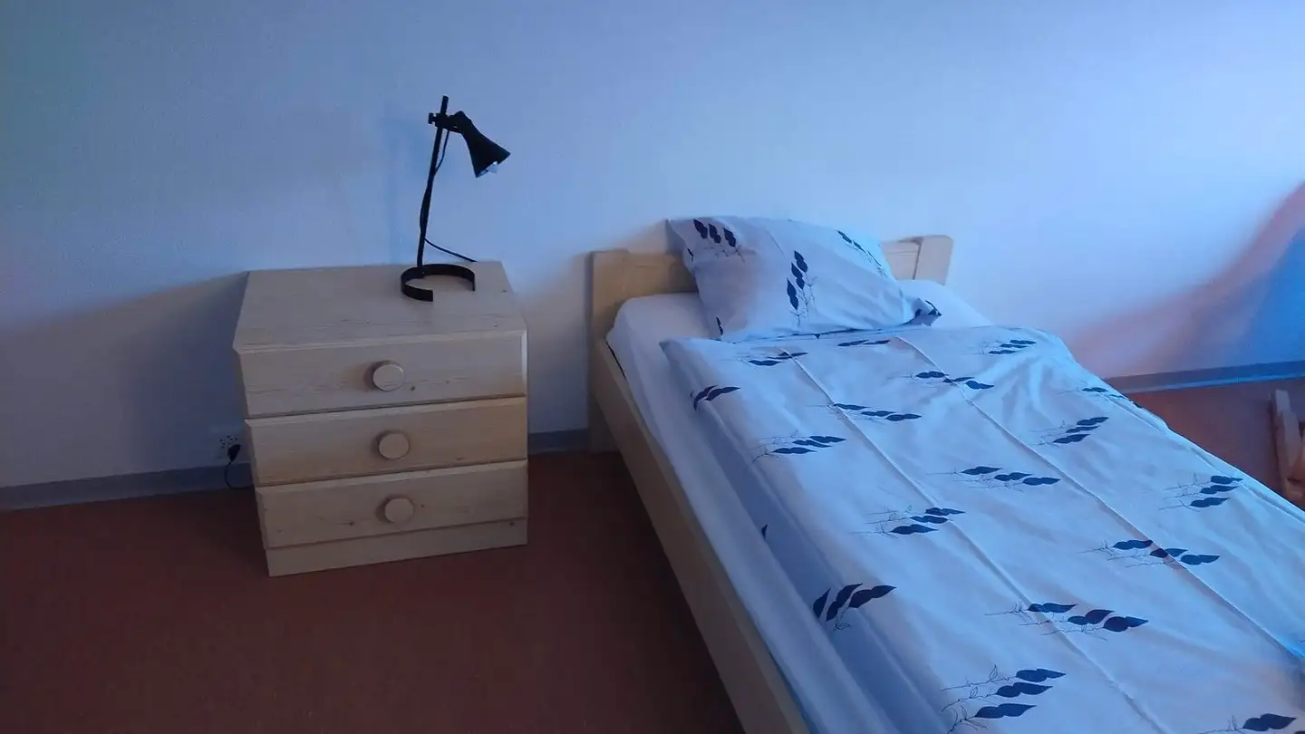 Chambre à louer - Avenue Des Cadolles 21, 2000 Neuchâtel