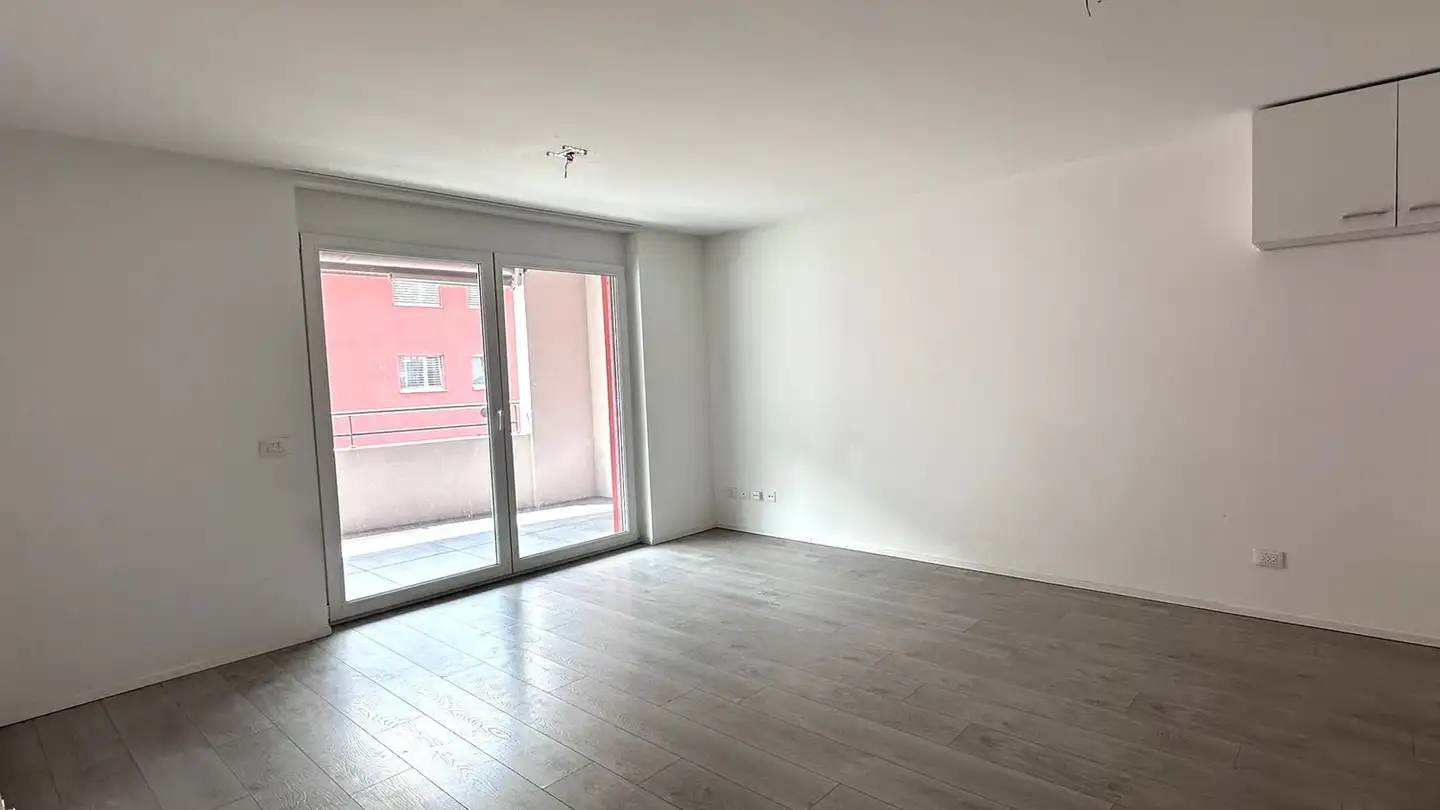 Wohnung mieten - Via Sasso Corbaro 2, 6593 Cadenazzo - Foto 3
