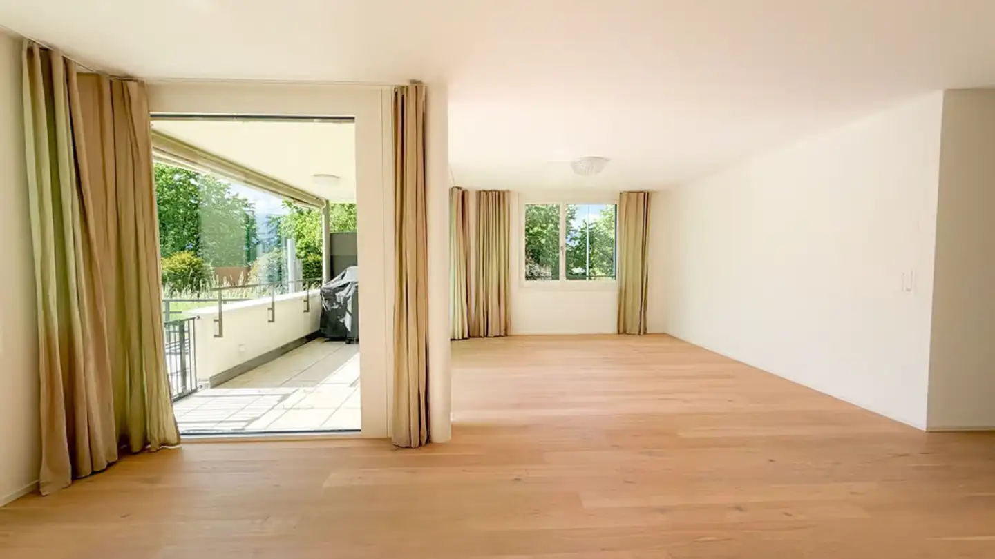 Apartment for sale - 2562 Port - Photo 3