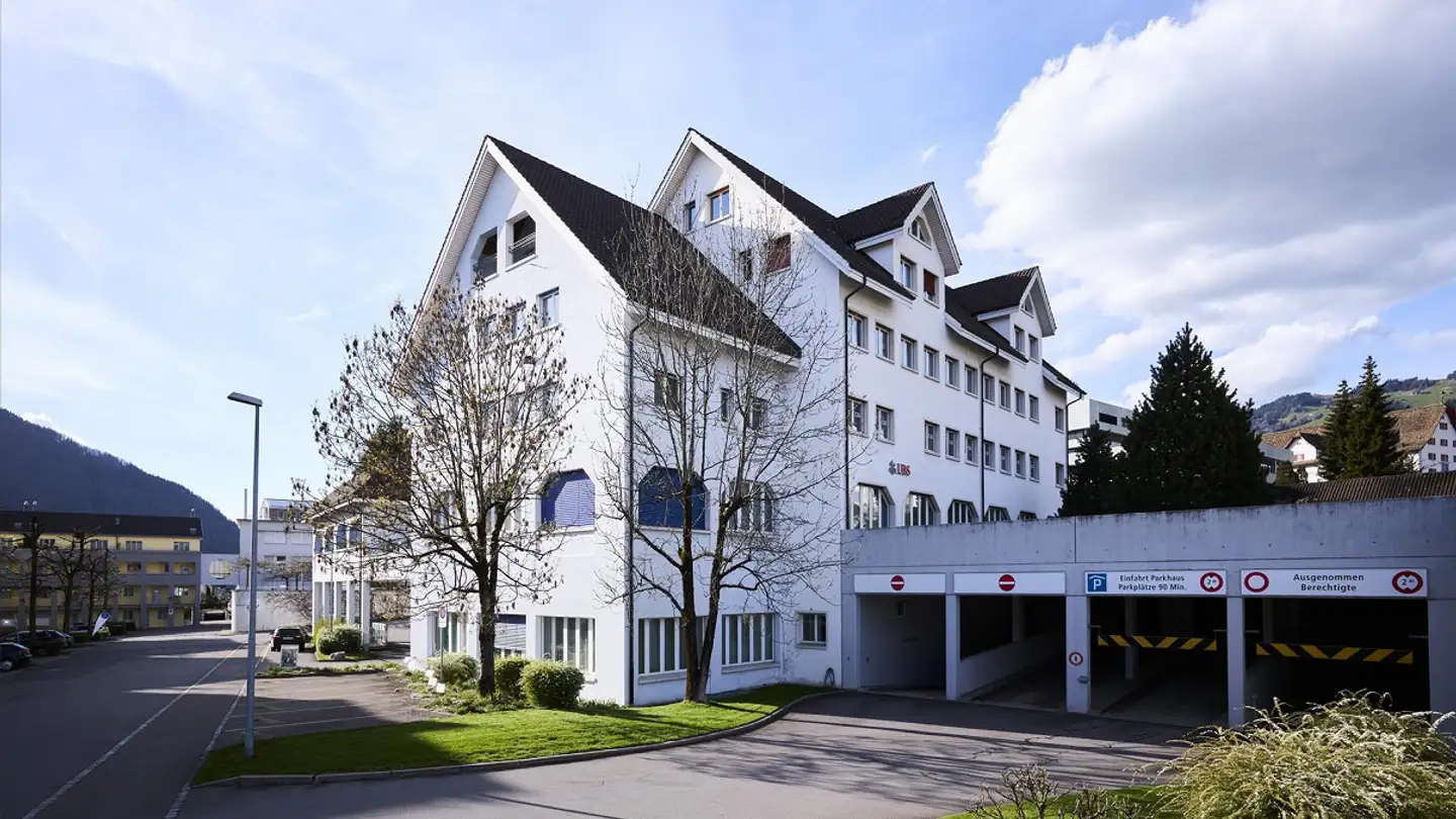 Commerciale in affitto - Oberer Steisteg 1, 6430 Schwyz