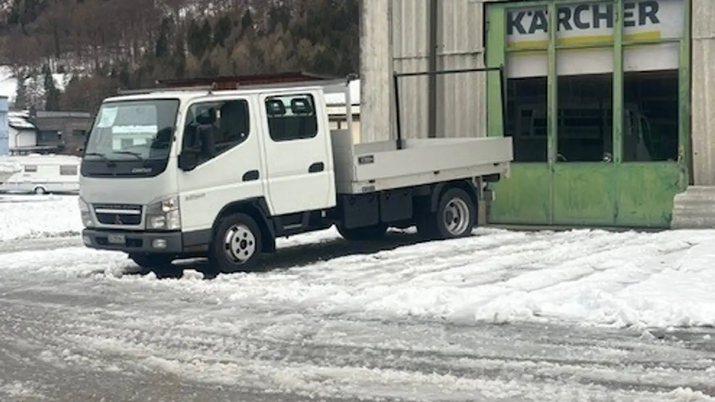 Commercial for rent - Unterdorfstrasse, 8892 Berschis