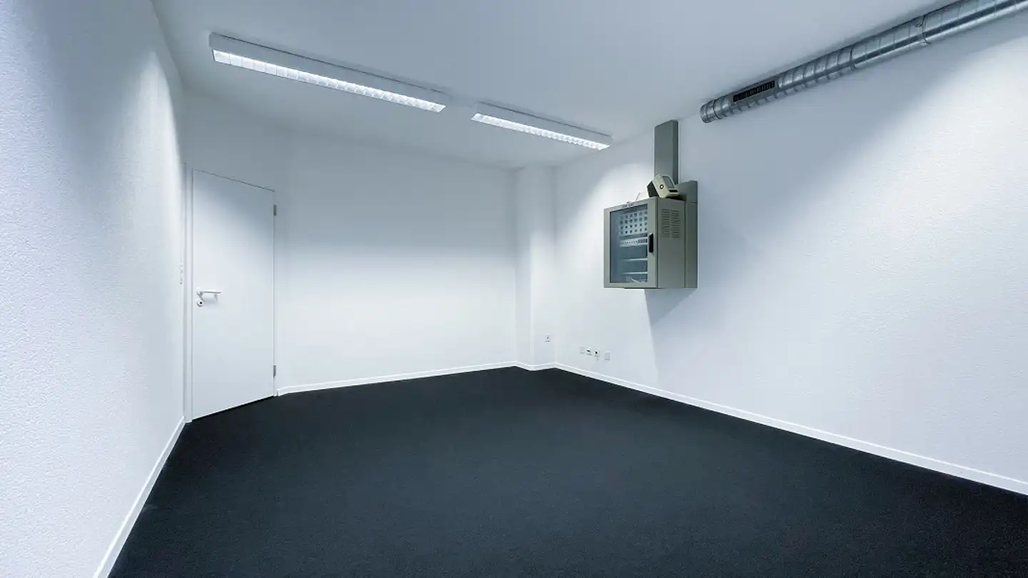 Bürofläche mieten - Schlosserstrasse 4, 8180 Bülach - Foto 4