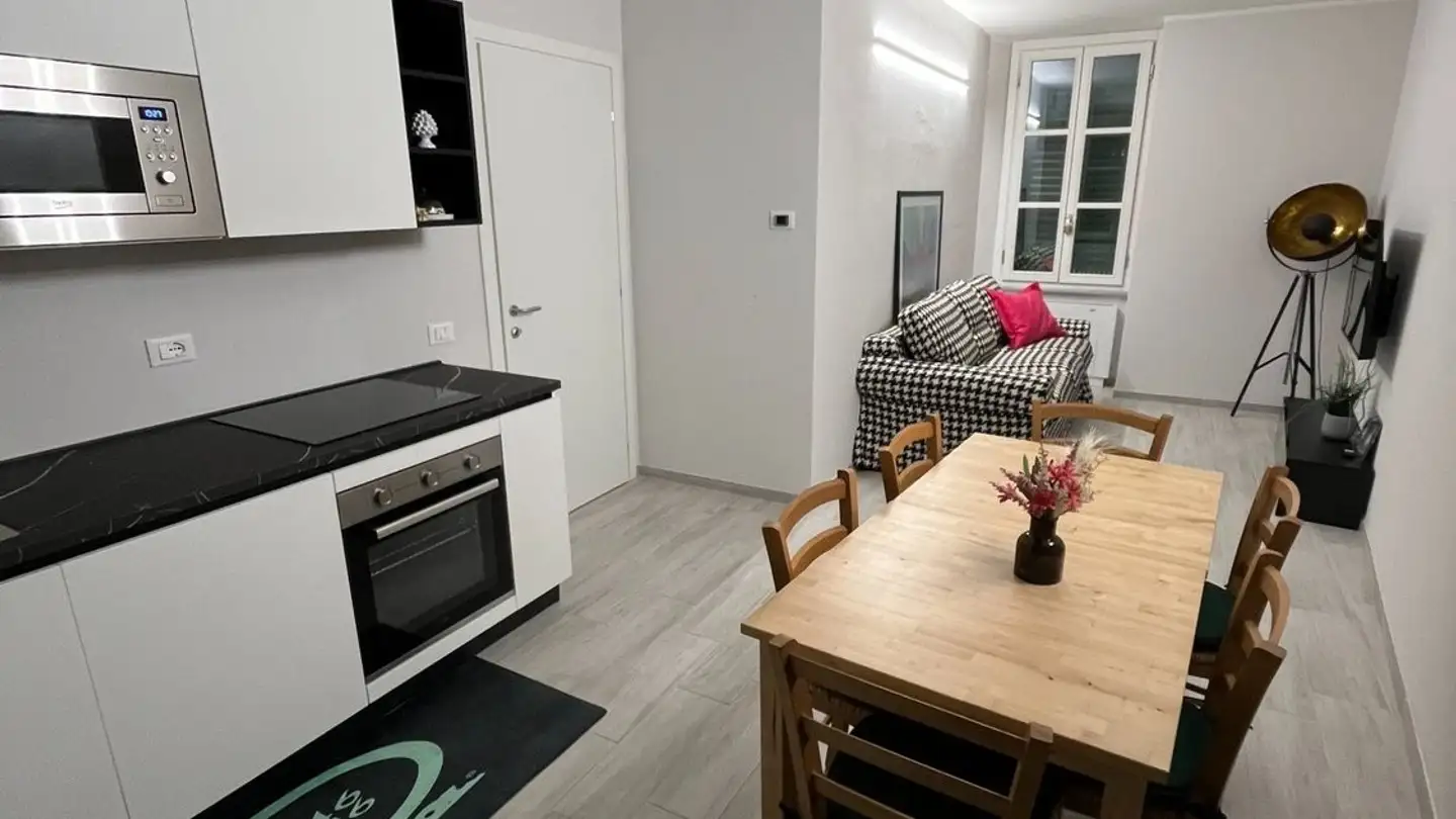 Apartment for rent - 6600 Muralto - Photo 2