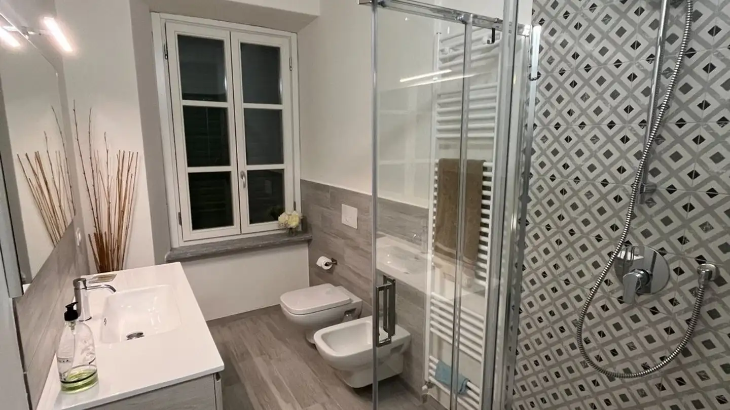 Apartment for rent - 6600 Muralto - Photo 3