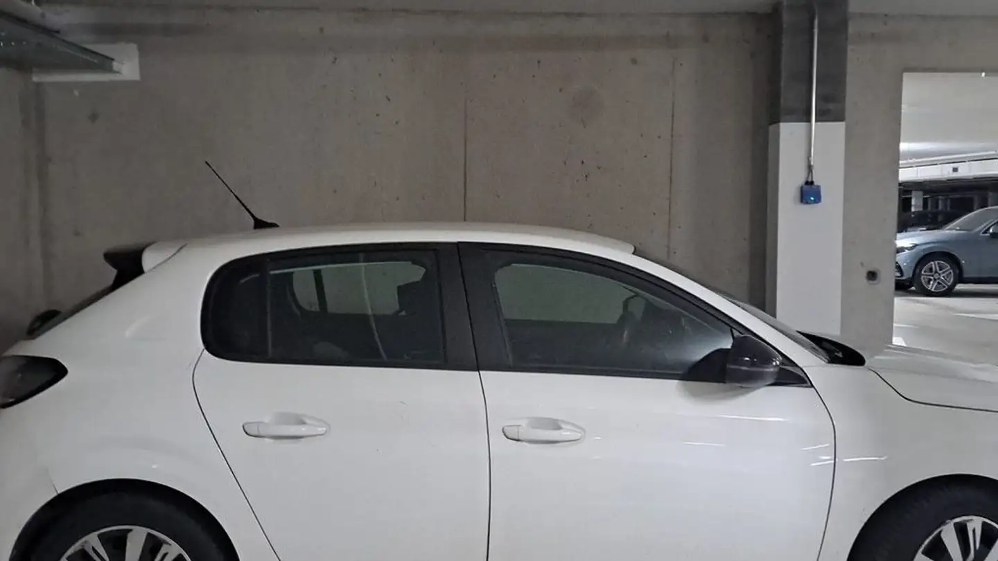 Parcheggio sotterraneo in affitto - Chemin Falconnier 61, 1260 Nyon