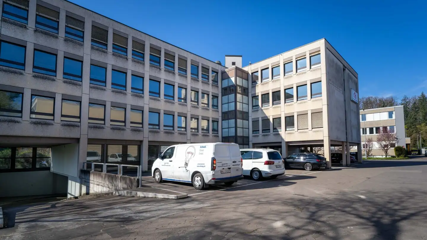 Office space for rent - Grabenackerstrasse 15, 4142 Münchenstein