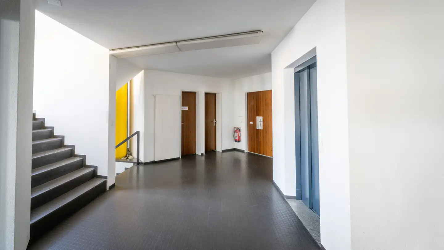 Office space for rent - Grabenackerstrasse 15, 4142 Münchenstein - Photo 2