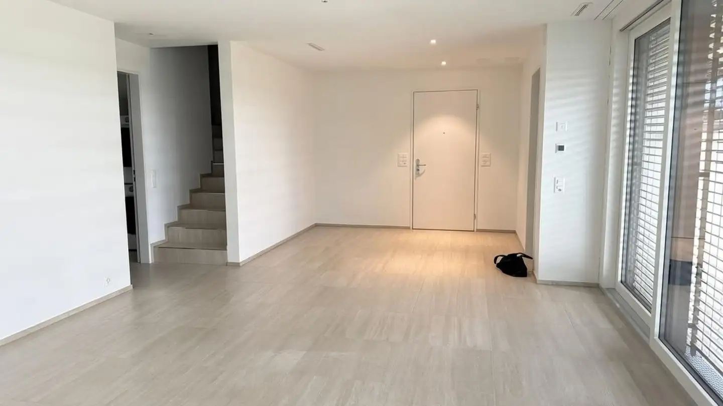 Studio à louer - Sonnhaldenstrasse 13, 8142 Uitikon Waldegg - Photo 2