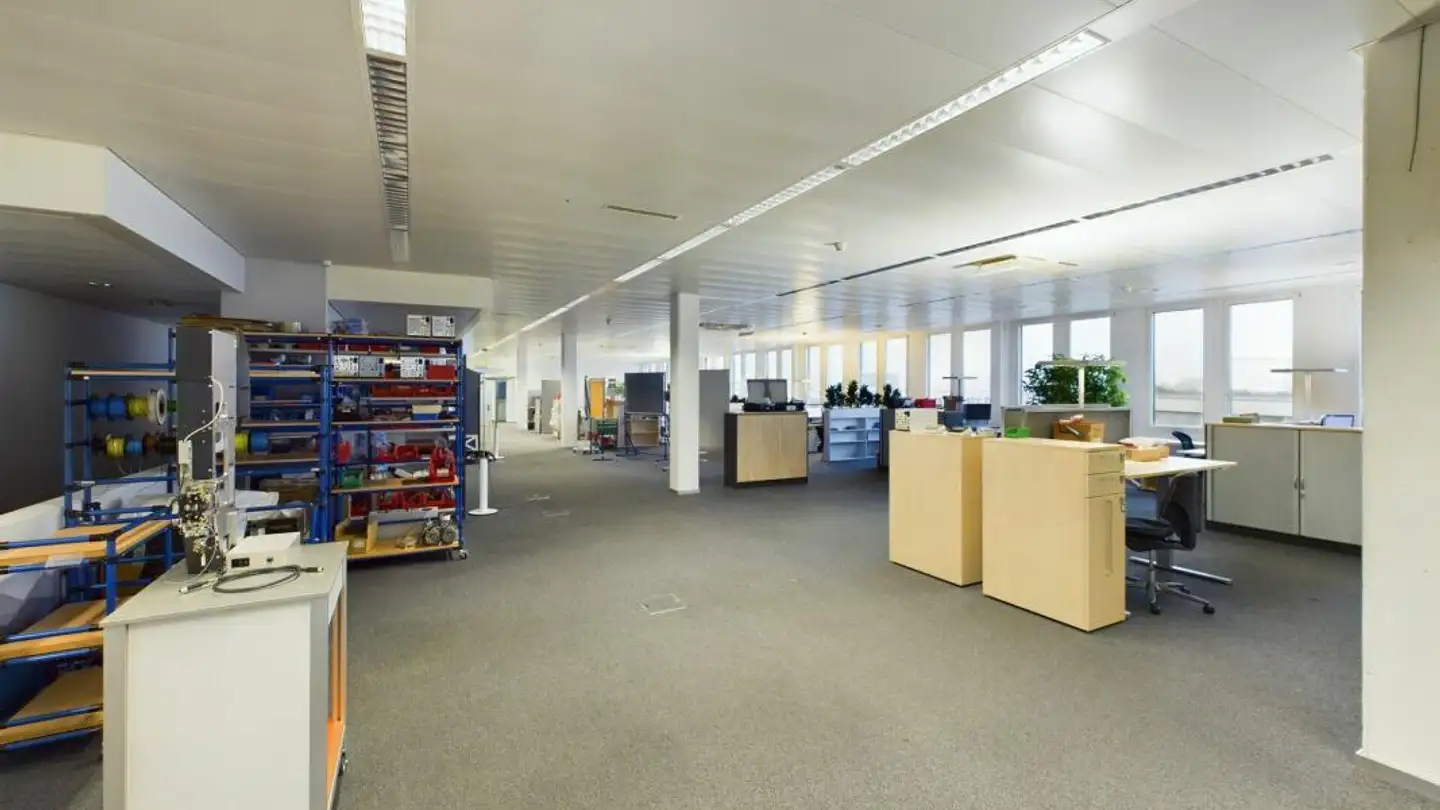 Commerciale in affitto - Riedstrasse 8, 6330 Cham - Photo 4