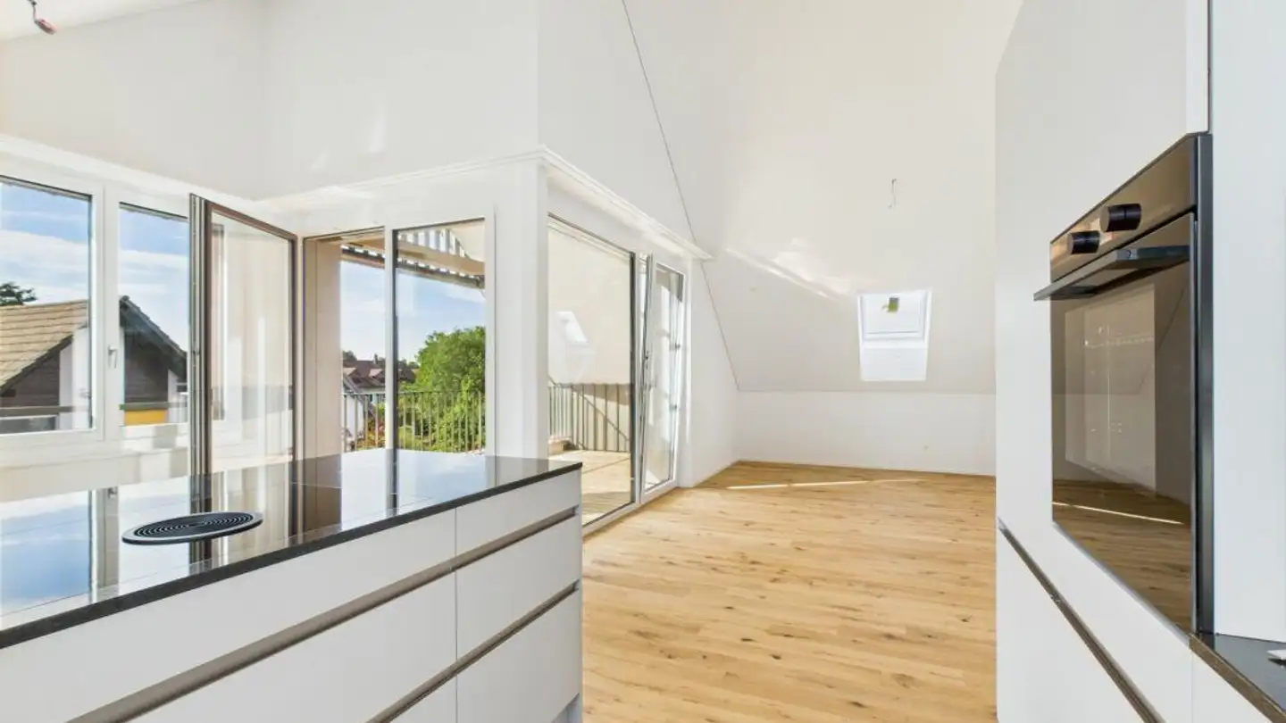 Attic flat for rent - Bahnhofstrasse 8, 8255 Schlattingen - Photo 3