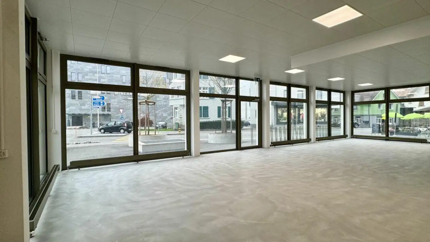 Geschäft mieten - Bahnhofstrasse 1, 9430 St. Margrethen SG - Foto 2
