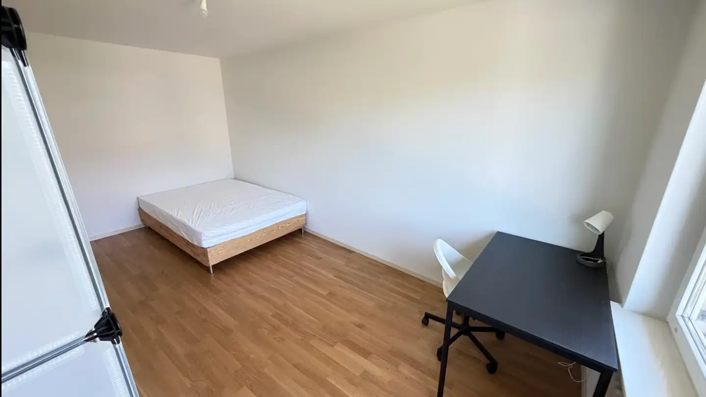 Wohnung mieten - Rietholzstrasse 18, 8125 Zollikerberg - Foto 4