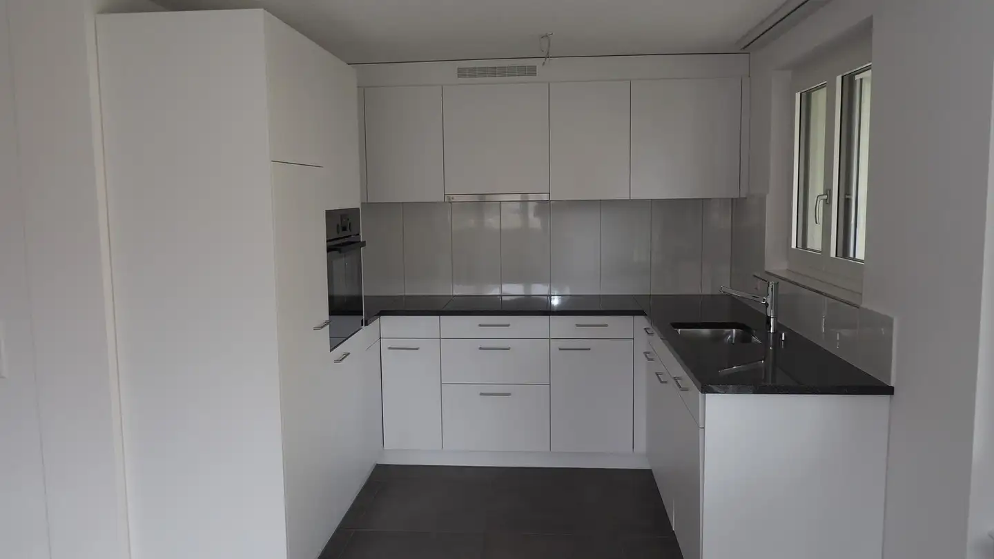 Apartment for rent - Dükerweg 1, 3612 Steffisburg - Photo 2