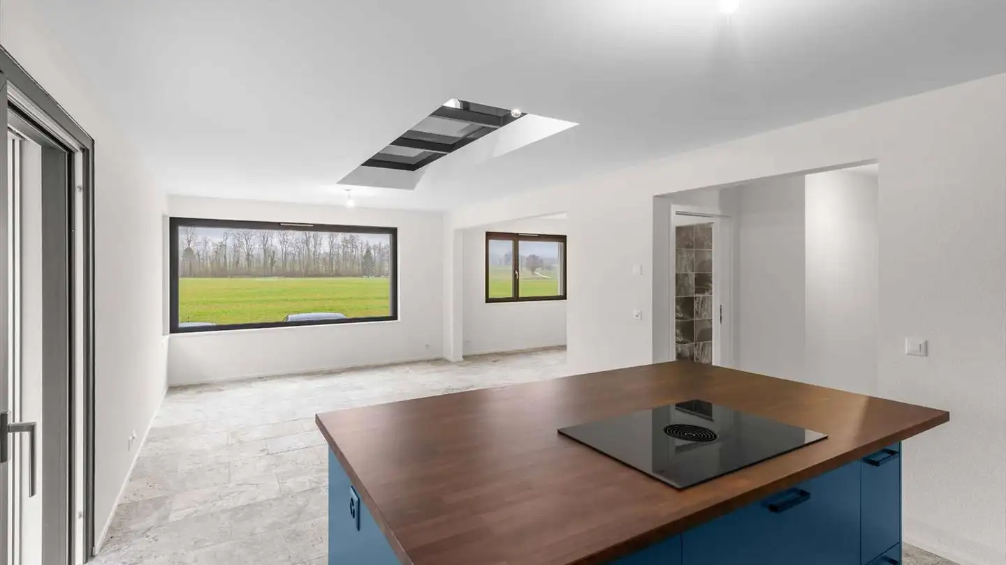 Row house for sale - 1274 Grens - Photo 2