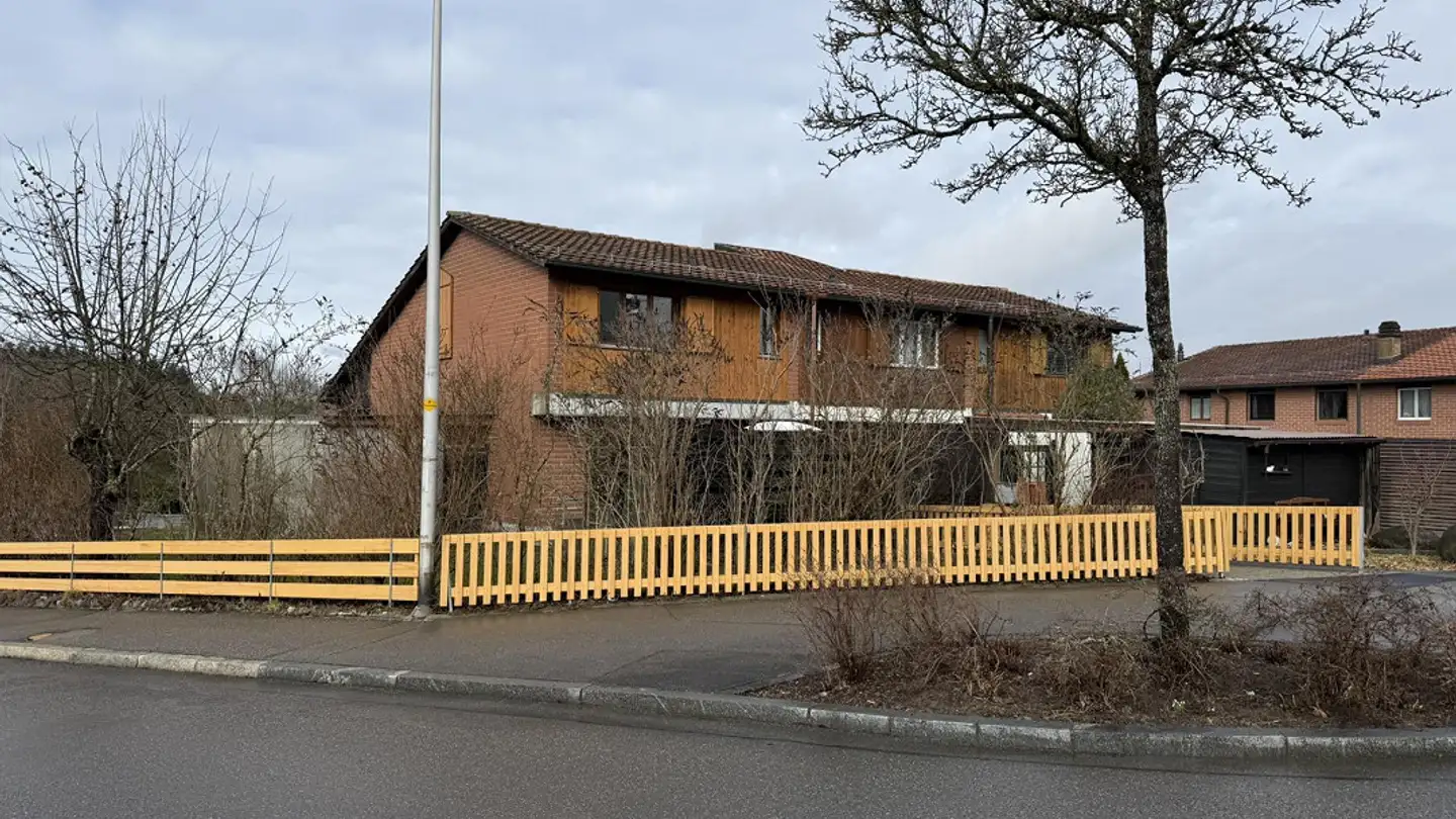 Stepped house for rent - Haselholzweg 1, 3098 Schliern b. Köniz