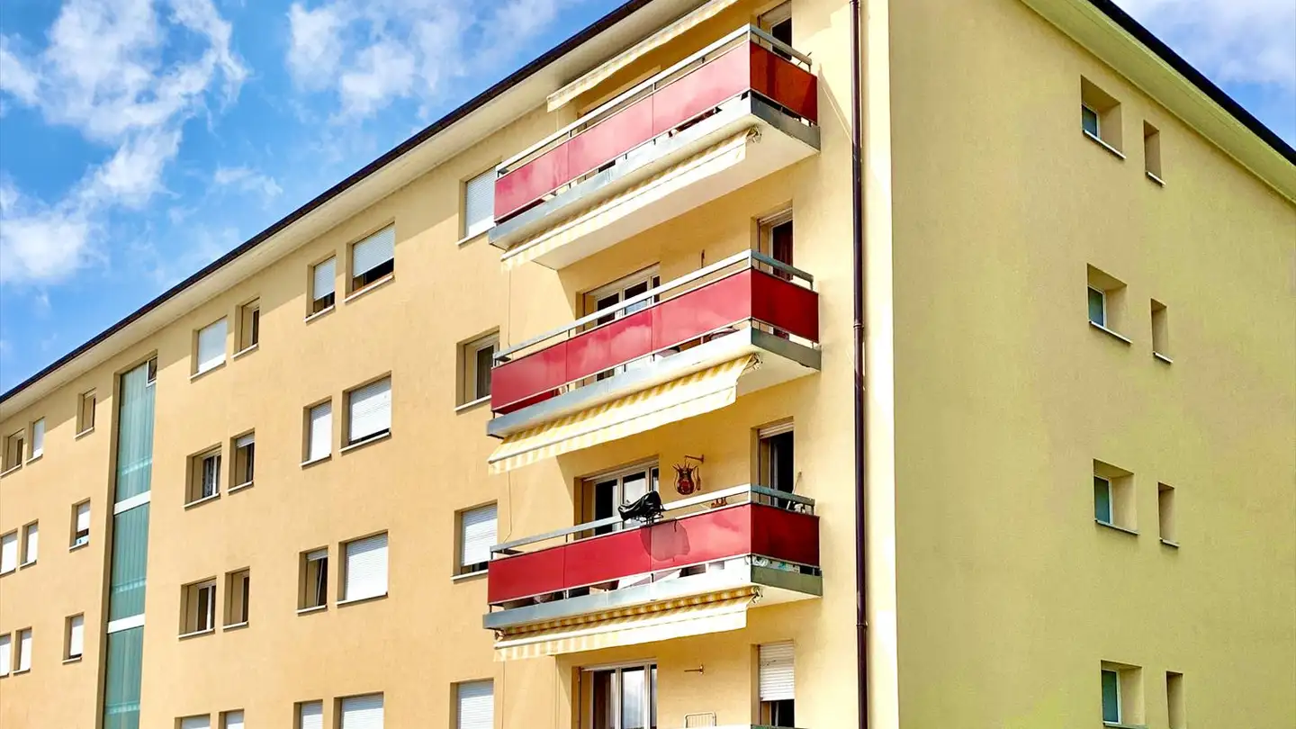Single garage for rent - Route De Crochy 14, 1024 Ecublens VD