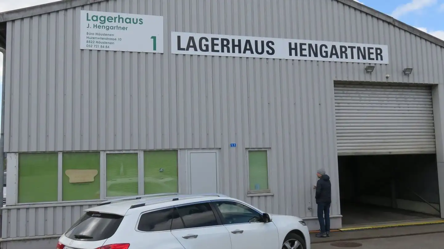 Parcheggio coperto in affitto - St. Gallerstrasse 1, 8353 Elgg - Photo 2