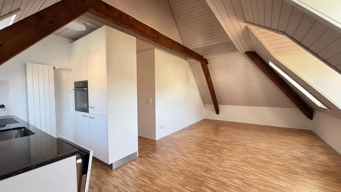 Dachgeschosswohnung mieten - Stadtbachstrasse 22, 5400 Baden - Foto 2