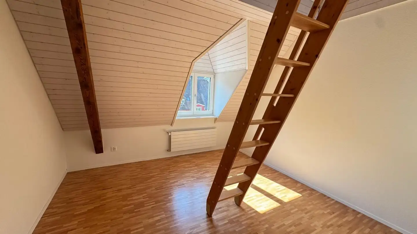 Dachgeschosswohnung mieten - Stadtbachstrasse 22, 5400 Baden - Foto 4