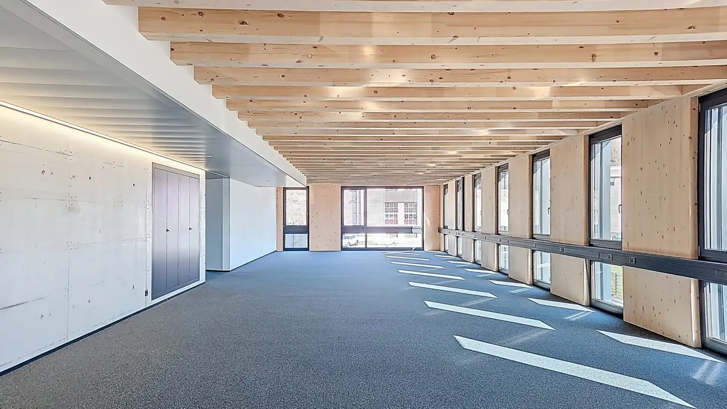 Office space for rent - Route De Pra De Plan, 1618 Châtel-St-Denis - Photo 2