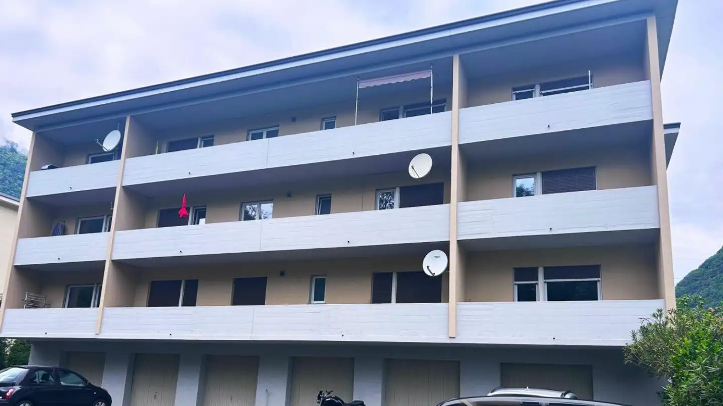 Edificio residenziale in vendita - Via Al Ticino 4, 6703 Osogna - Photo 2