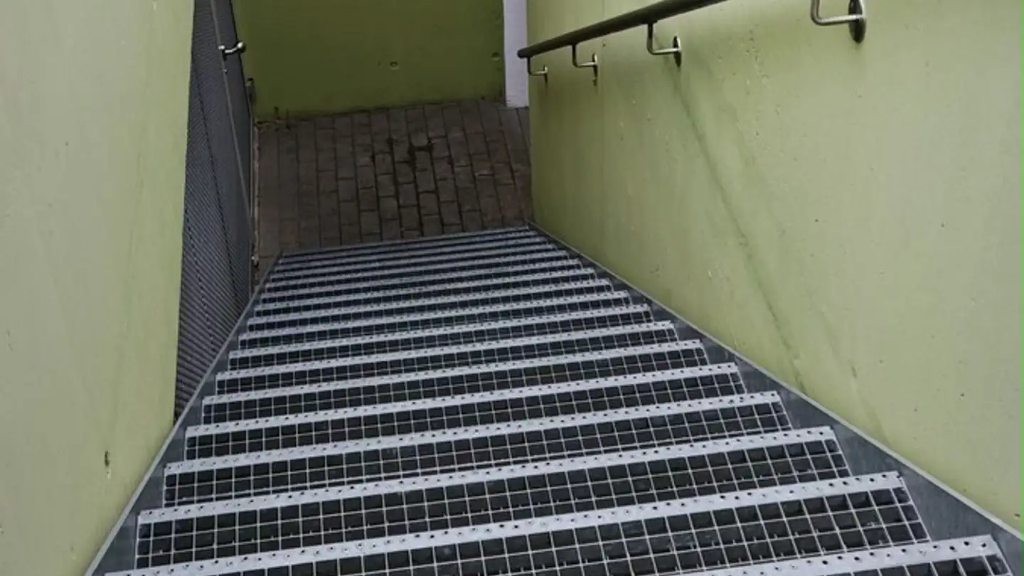 Single garage for rent - Wiggerweg 6, 4802 Strengelbach