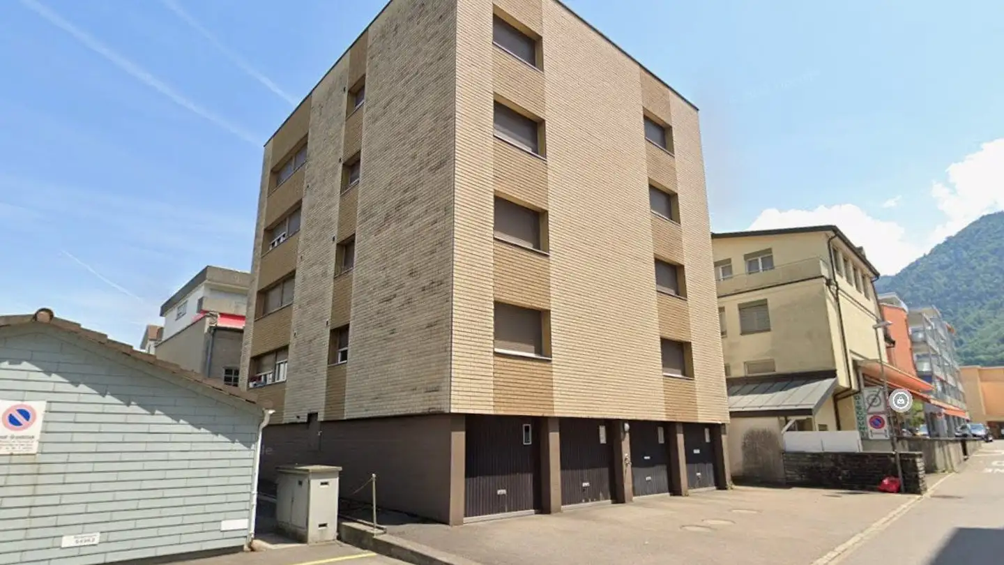 Casa singola in vendita - Adlerstrasse 2, 8854 Siebnen