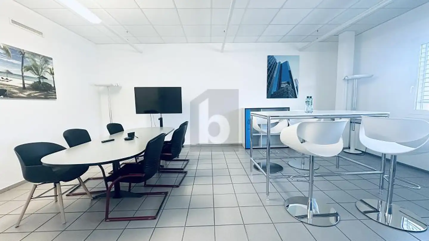 Office space for rent - 5034 Suhr