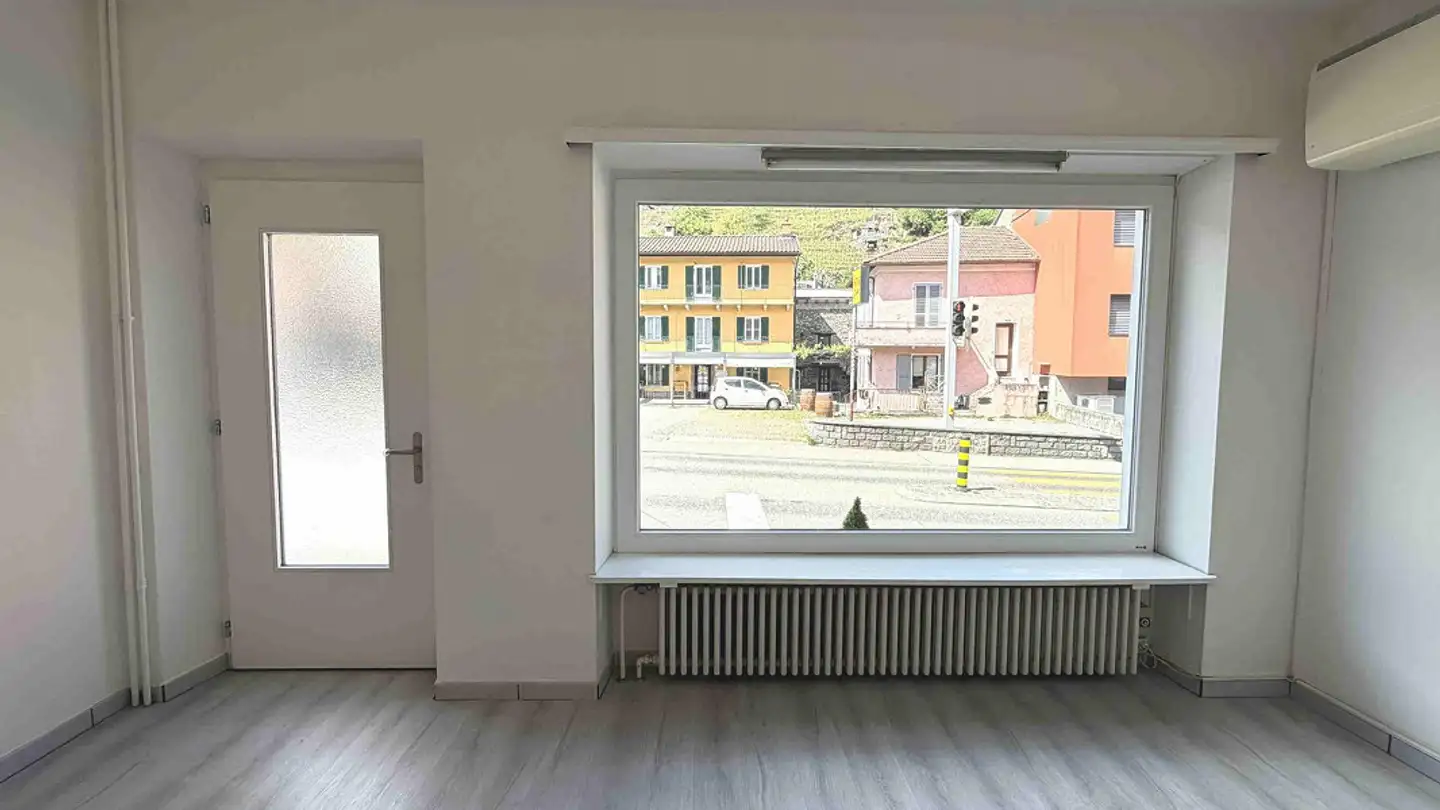 Commerciale in affitto - El Stradún 12, 6513 Monte Carasso - Foto 4