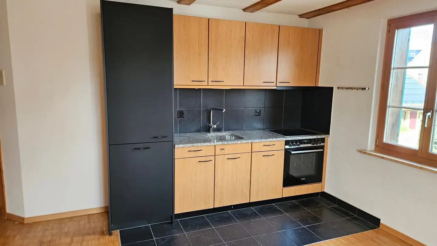 Attic flat for rent - Pfäffikerstrasse 1, 8604 Volketswil - Photo 4