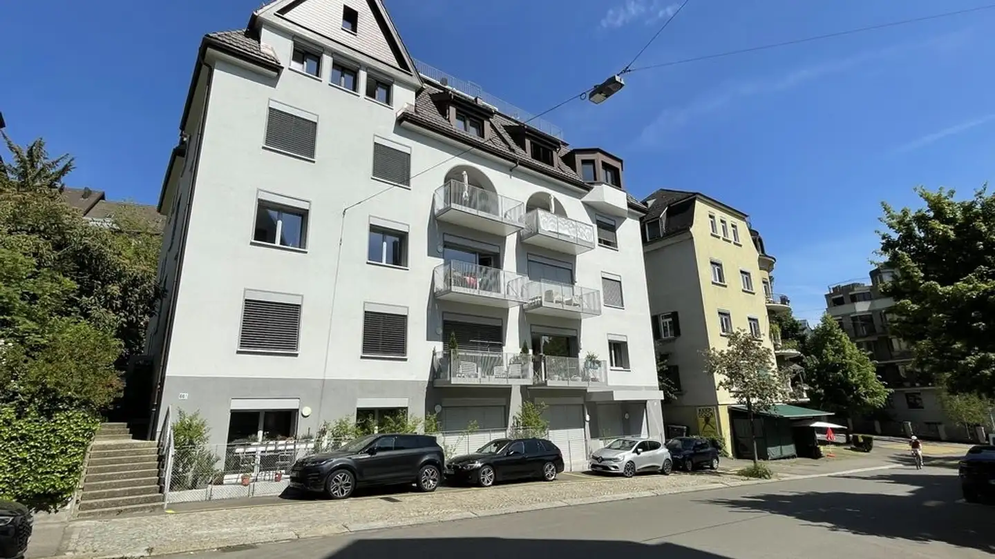 Outdoor parking space for rent - Scheuchzerstrasse 64, 8006 Zürich